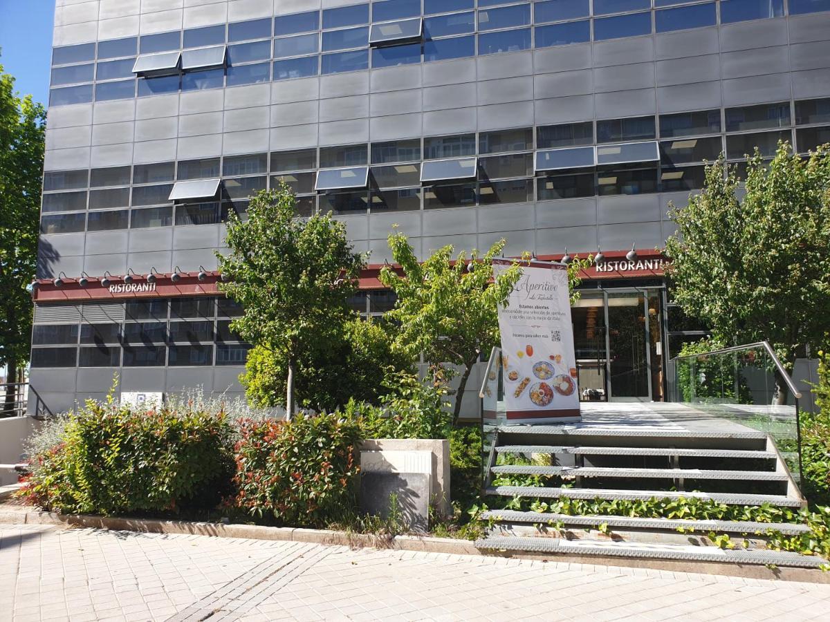 Bonito Apto Cinco Torres Plaza Castilla Μαδρίτη Εξωτερικό φωτογραφία