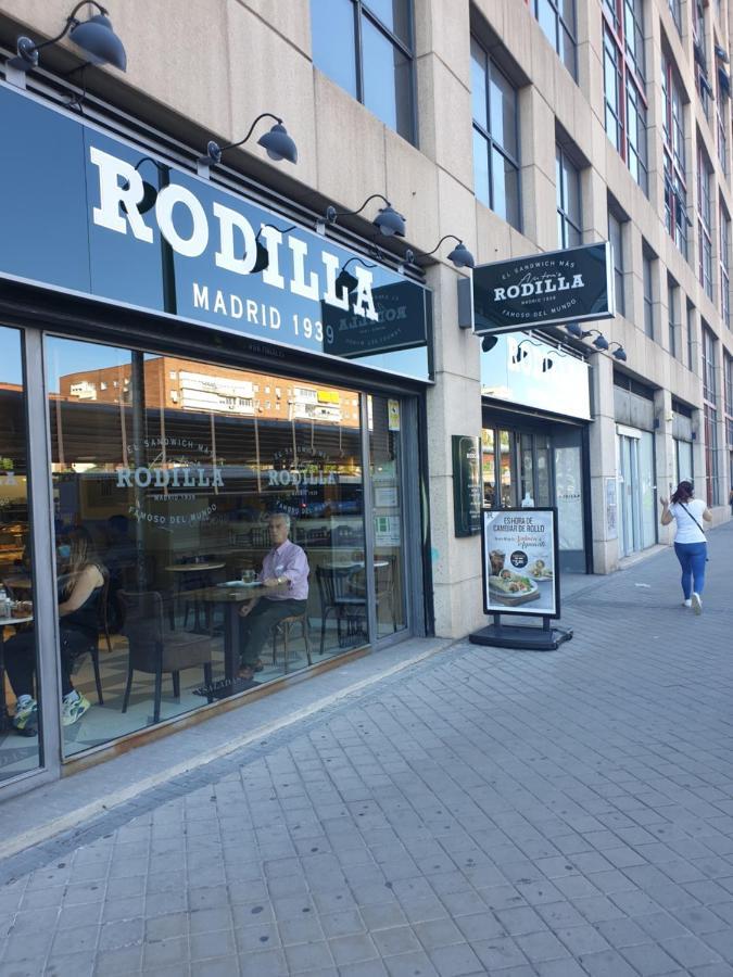 Bonito Apto Cinco Torres Plaza Castilla Μαδρίτη Εξωτερικό φωτογραφία