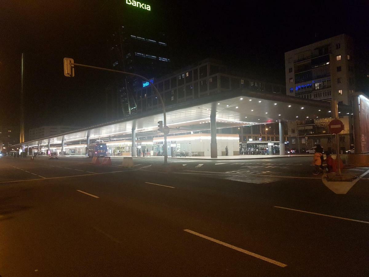 Bonito Apto Cinco Torres Plaza Castilla Μαδρίτη Εξωτερικό φωτογραφία